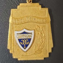 Medalla Legion De Honor Colegio Champagnat Cuba