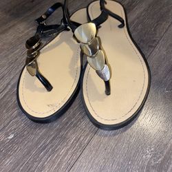 Sandles 