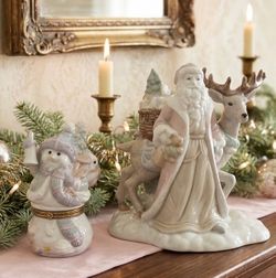 🩵 Beautiful vintage porcelain old world Santa and Snowman set🎄