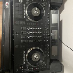 Numark NS7iii