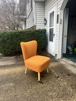 Boucle Side Chair