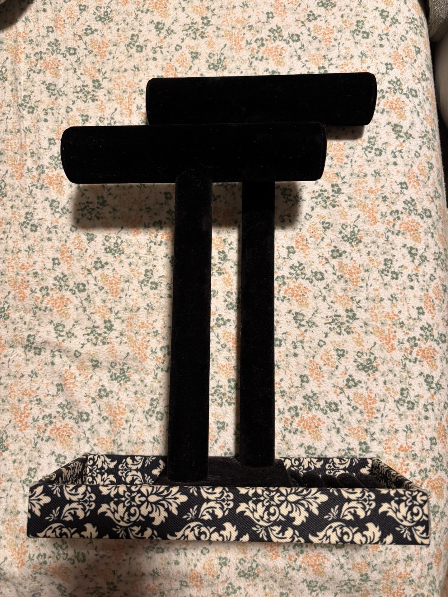 Jewelry Holder With Jewelry