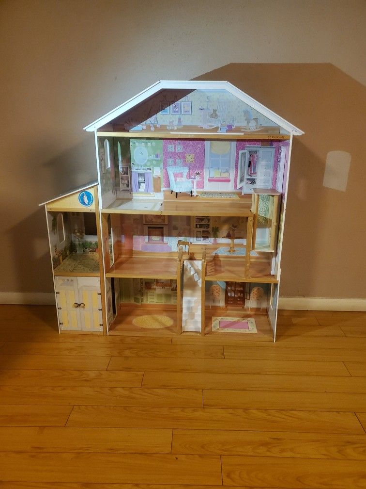 Doll House