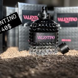 VALENTINO 