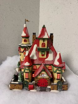 Dept 56 North Pole Series “Route 1 North Pole Home of Mr & Mrs Claus”
