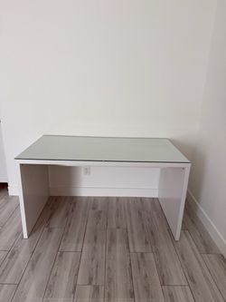 White Desk