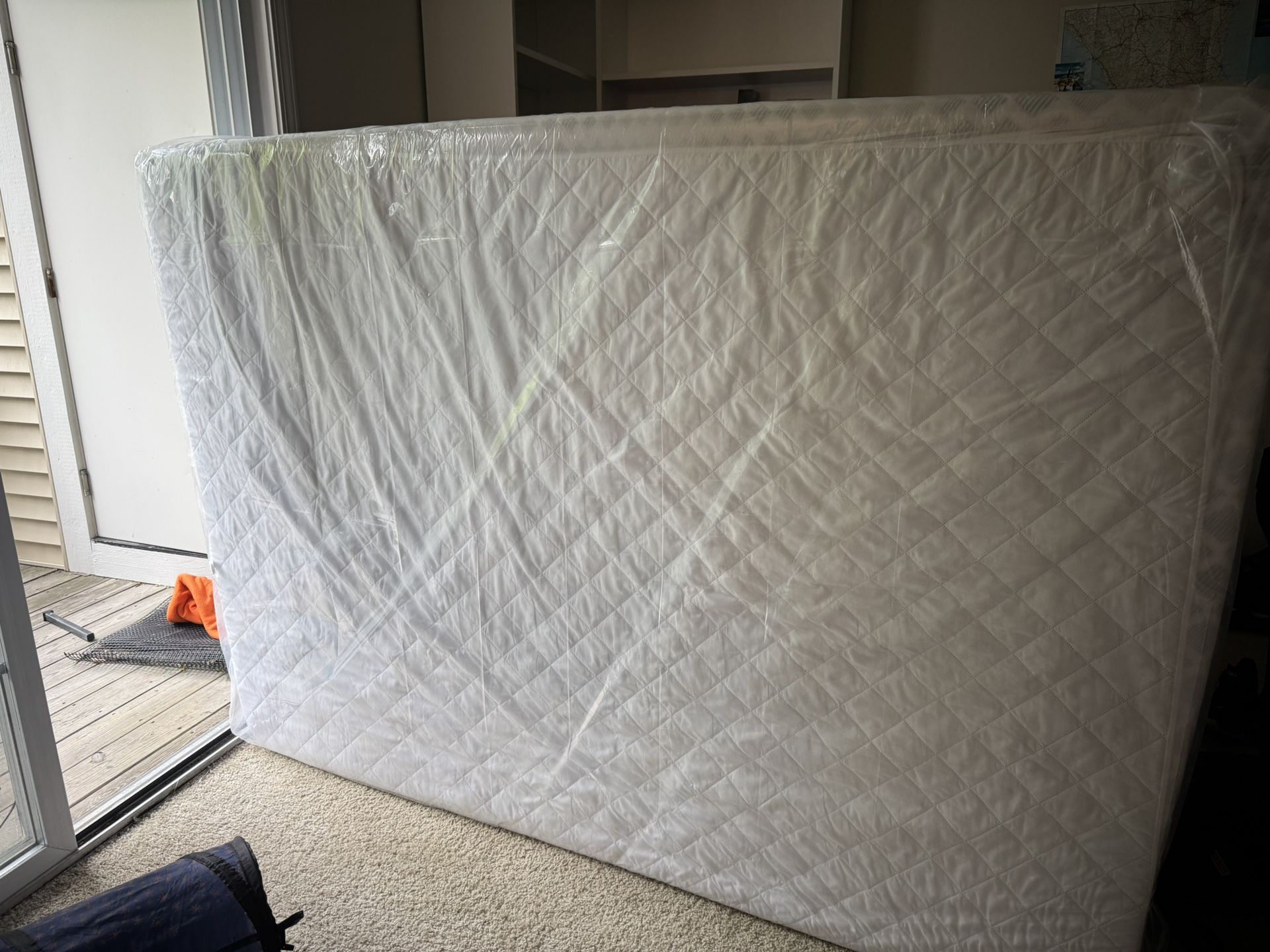 Full Size Nova form mattress