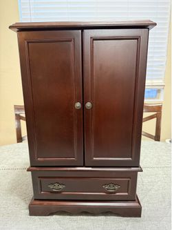Large Bombay Company jewelry box