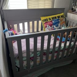 Baby Crib 