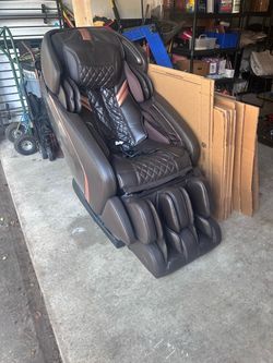 Osaki massage chair