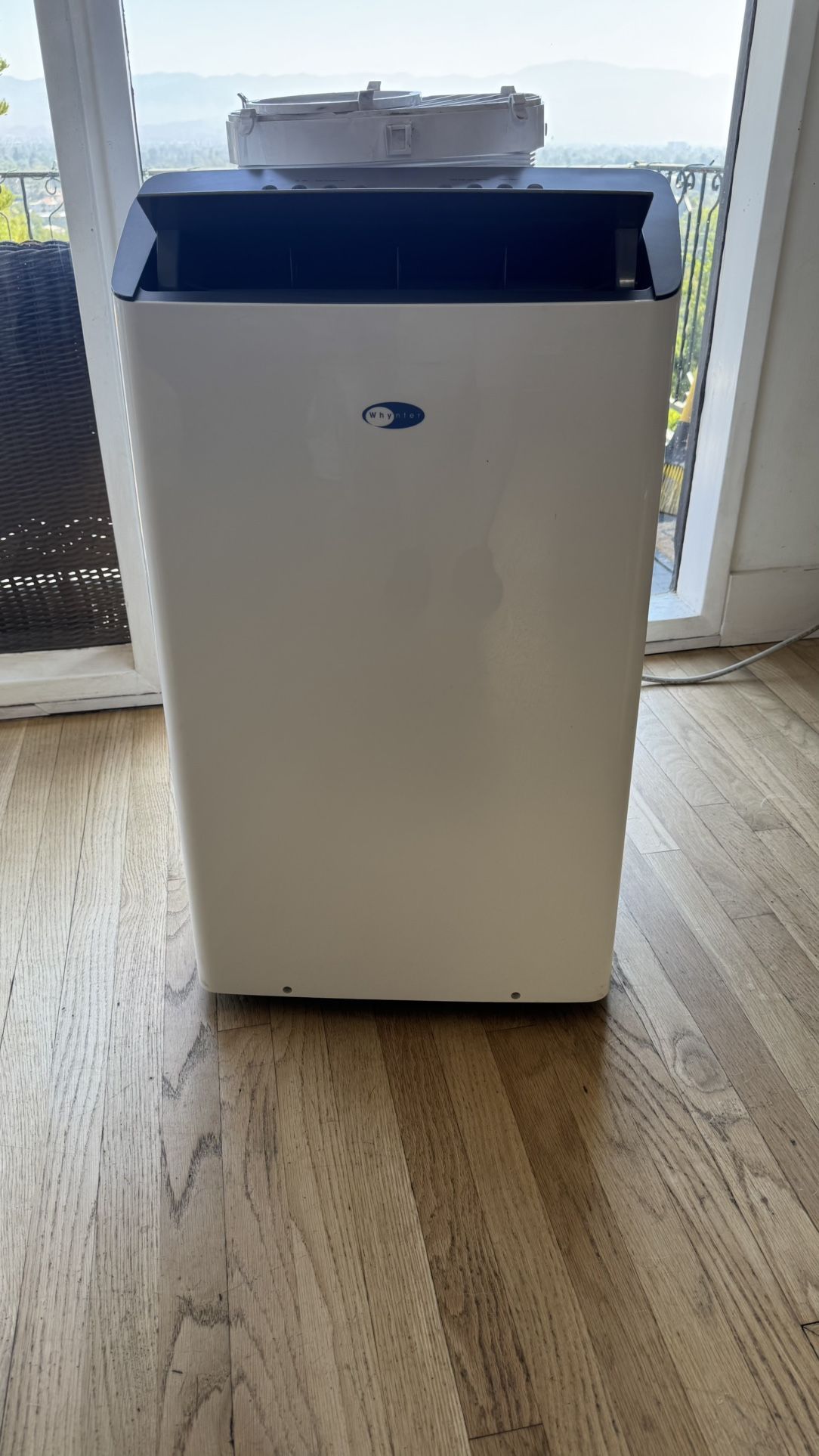 Whynter ARC-1230WN 14,000 BTU Dual Hose Portable Air Conditioner