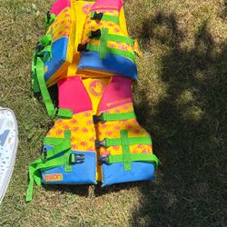 Kids Swimming Vests For 50-90lbs $25 Each 