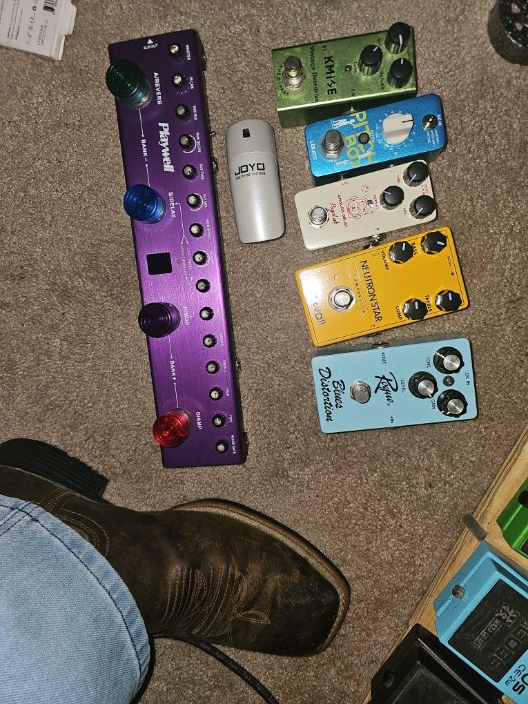 Guitar Pedals And E BOW Bundle