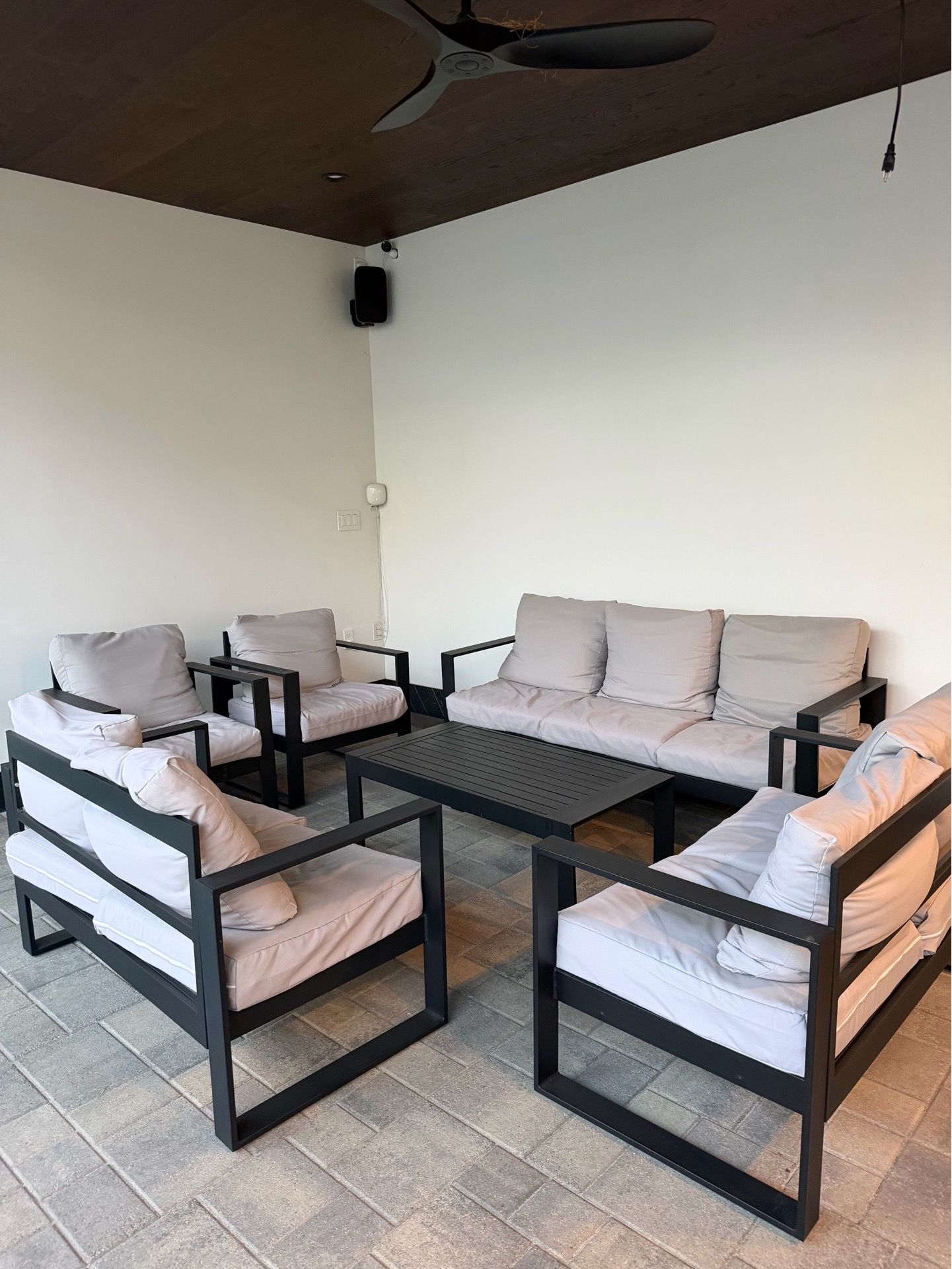 Coffee Table and cozy furniture (outdoor)