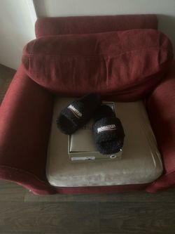 balenciaga slides
