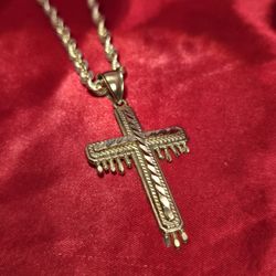 10k Gold Rope Chain & Cross Pendant 