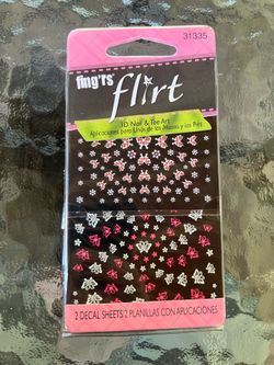 Brand new pack of Fing'rs Flirt 3D Nail & Toe Art Decals