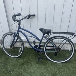 Beach cruiser bike