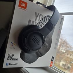 JBL TUNE 760NC 