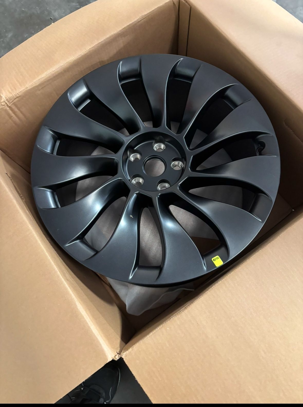 Tesla Model Y 2020-2024 New 21" x 10.5" Rear Wheel Rim