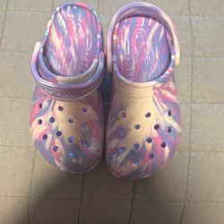 Tye Dye Crocks Size 4