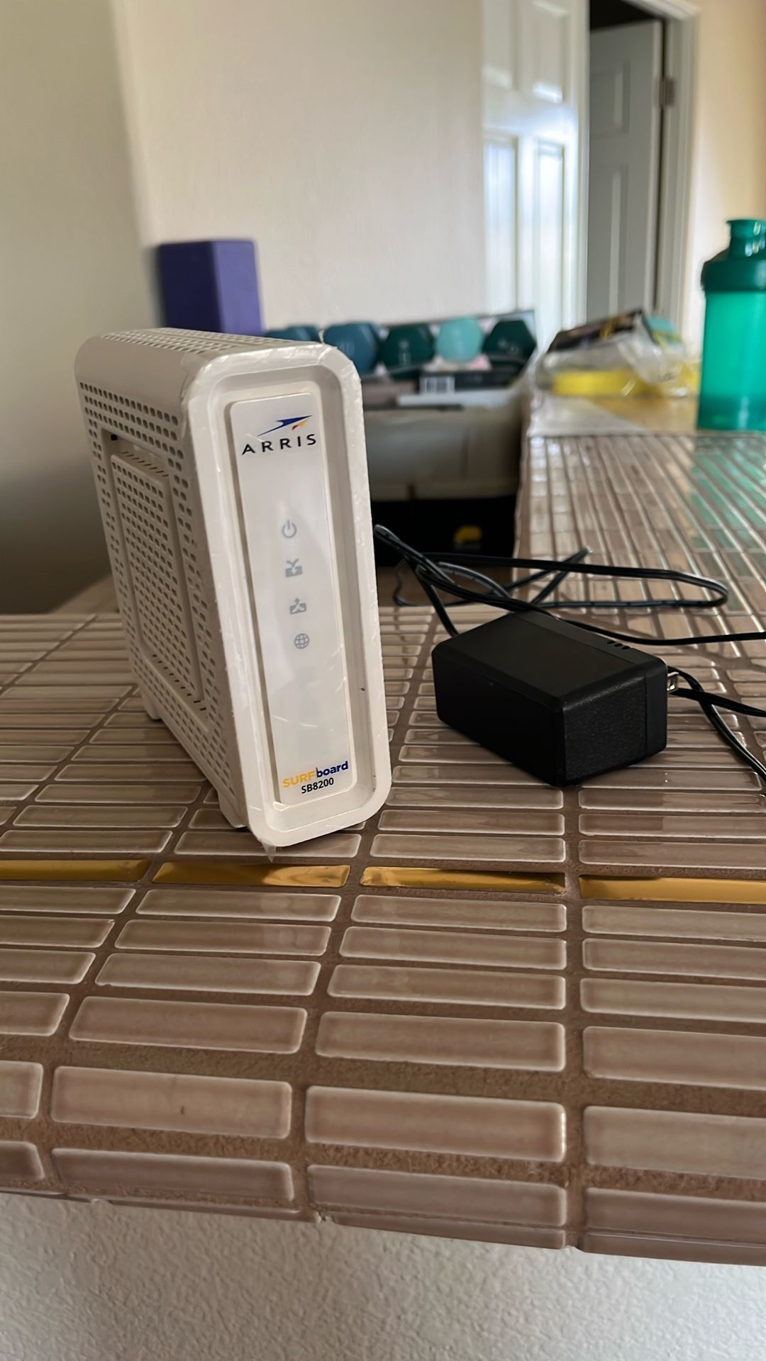 Arriss Surfboard 8200 Cable Modem