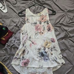 Women's tank