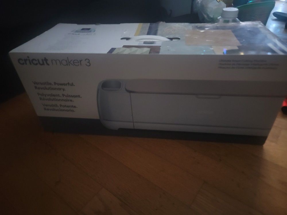 Cricut Maker 3 $275 Obo