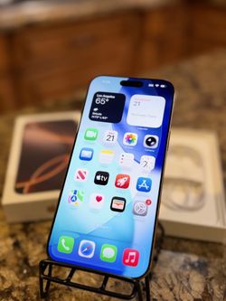 Iphone 16 Pro Max UNLOCKED 256Gb Desert Titanium