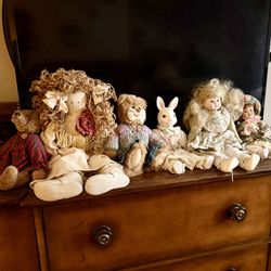 9 Vintage Dolls and Collectibles 