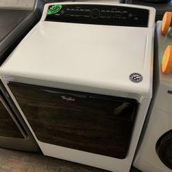 White And Black Whirlpool Dryer 