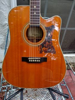 Epiphone Masterbilt Acoustic/Electric DR500MCE-NA +gig bag