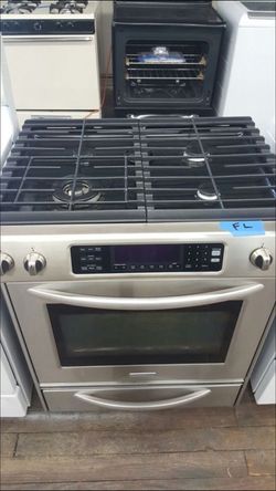 Stainless steel stove