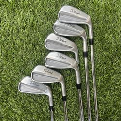 Titleist T150 Iron set 