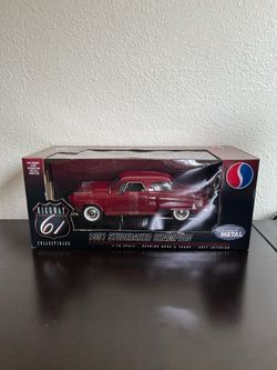 Highway 61 1951 Studebaker Champion 1:18 Diecast Studebaker Maroon New in Box