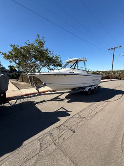 2007 trophy pro 2052