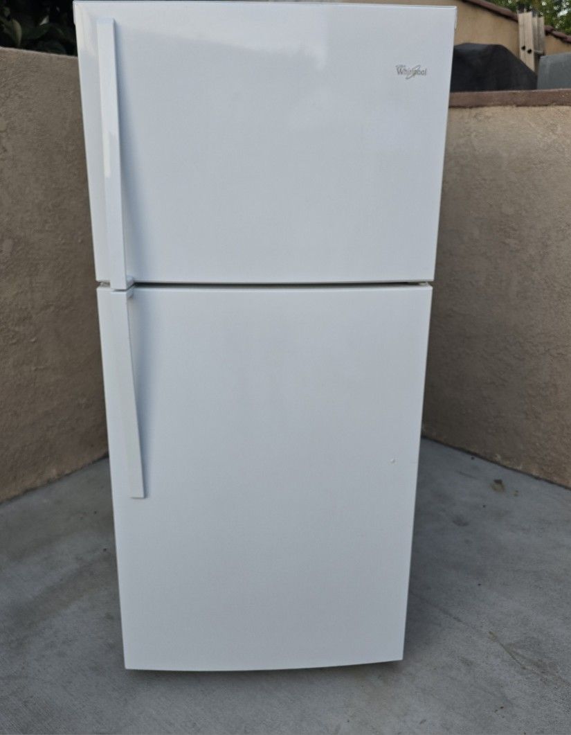 30x32x66 WHIRLPOOL FRIDGE 19CUFT WHITE 3MONTHS WARRANTY 