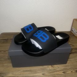 Balenciaga Slides