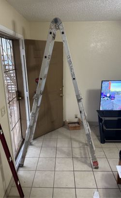 Werner Multi Position Ladder 7FT
