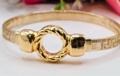 18K Italian Gold Elastic Omega Bangle – Adjustable