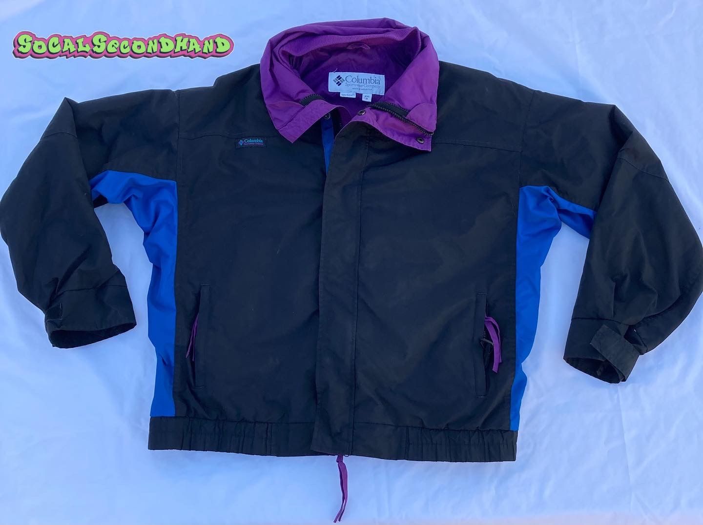 Vintage Columbia Sportswear Bugaboo Windbreaker Jacket Radial Sleeve Men's Medium from the 1990s .. beautiful black purple & blue .. really good condi