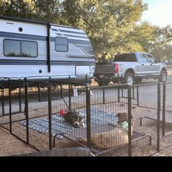 Used 16 pieces 40x28 Rollick Dog Playpen for All-Terrain