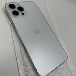 iPhone 12 Pro Max Unlocked 256Gb Silver Like New 
