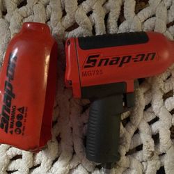 Snap on MG 725. 1/2 inch pneumatic impact