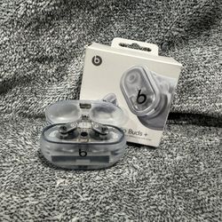 Beats Studio Buds - Transparent (used)