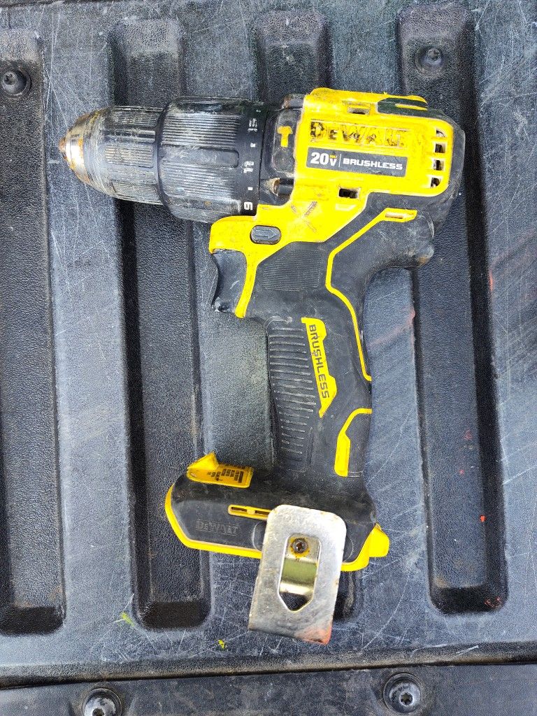 20v DeWalt Hammer Drill