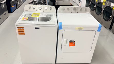 New Maytag Washer And Dryer Set 1 Year Warranty