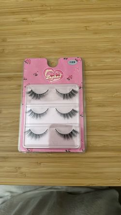 brand new fake eyelashes