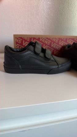Vans old school Velcro shoes