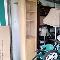 80x16x12 Display Cabinet